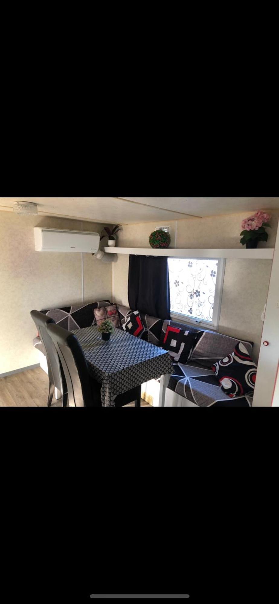 Mobilhome A Frejus A 15 Minute De La Mer Sur Terrain Independant Exterior foto